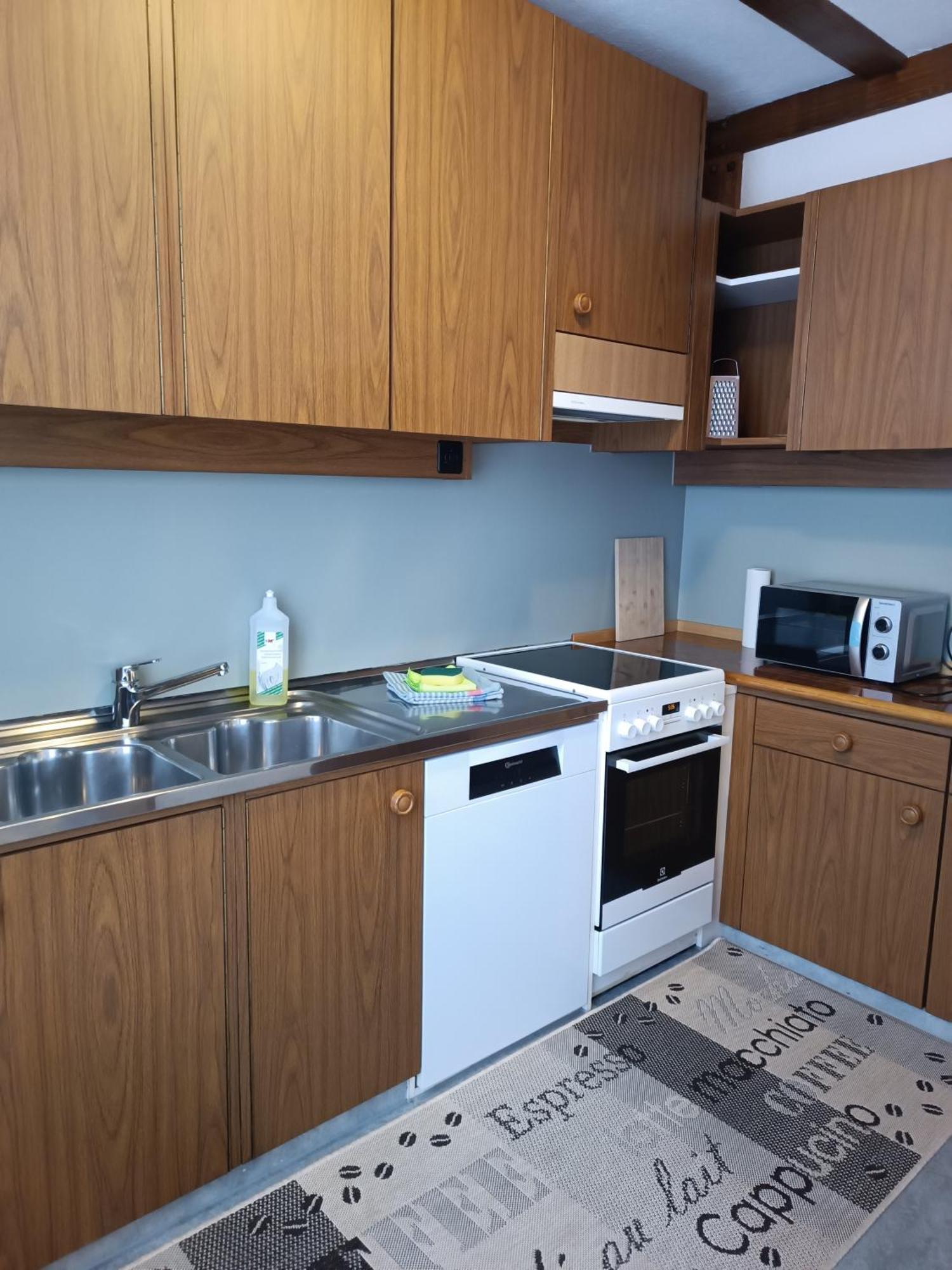 Mon Amour Apartment Интерлакен Экстерьер фото
